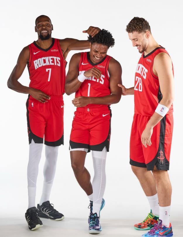 开云入口-主场大胜国王，火箭队火线变阵！底薪后卫重回首发，乌度卡很精明