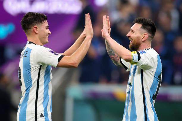 开云登录-小蜘蛛？蜘蛛侠！阿尔瓦雷斯成梅西争冠最强僚机